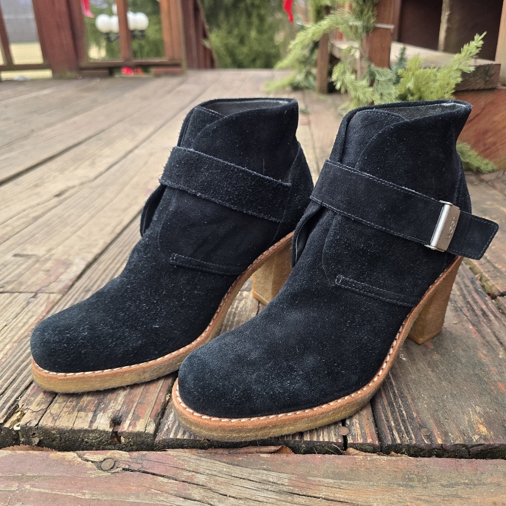 UGG, Womens, Brienne, Black Suede, Buckle, Ankle Heeled Boots, Sz 9